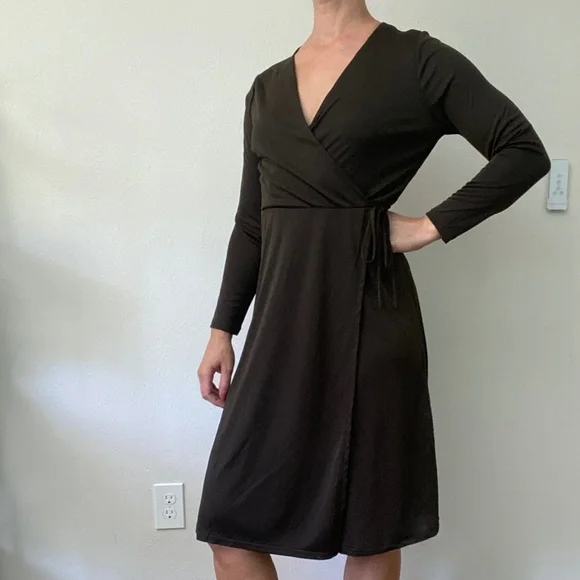 chinese dress ladies H&M Women’s Brown Snake Print Faux Wrap Knee Length Long Sleeve Dress Size M